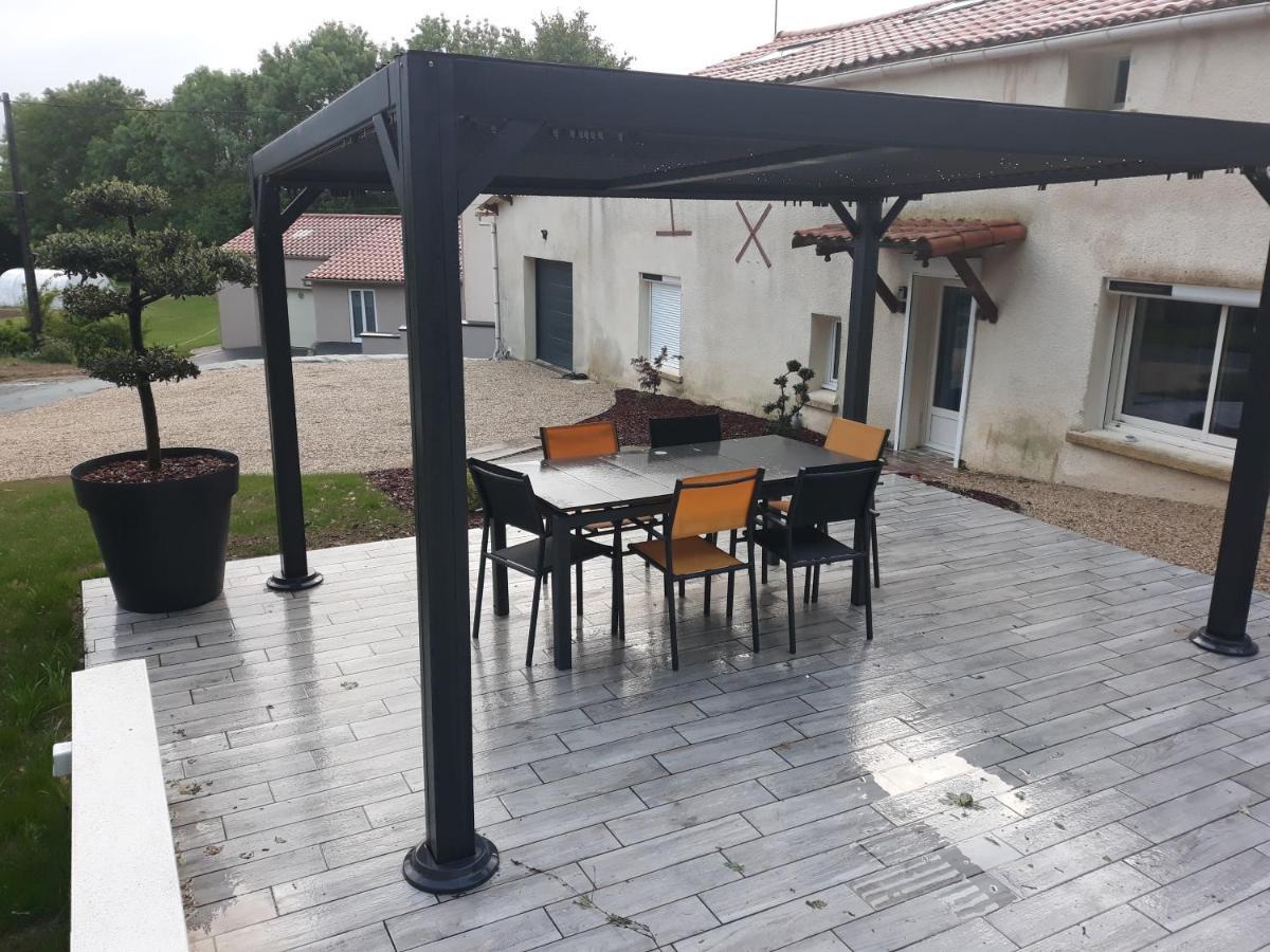 Apartamento Chambre double au calme proche Puy Du Fo Le Boupère Exterior foto